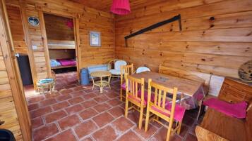 2 chambres, fer et planche à repasser, Wi-Fi