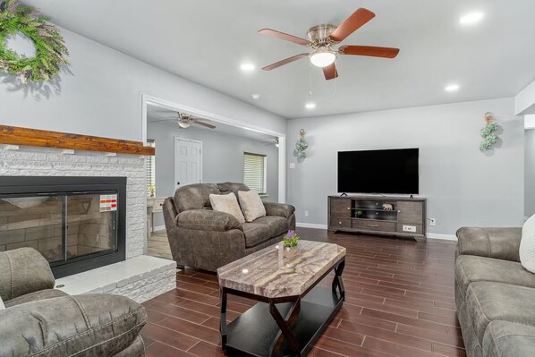 Luokittelematon kuva, 1 kautta 15, painike