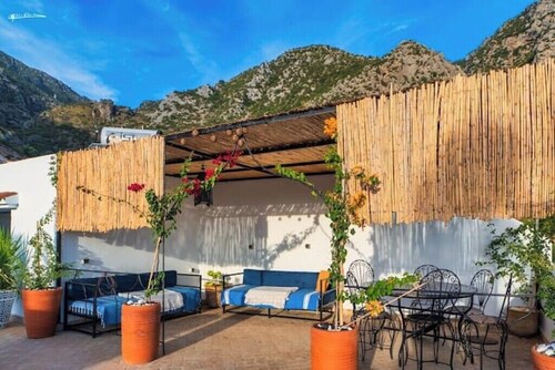 EL SAMA' PRIVATE ROOFTOP HOUSE 80M2 HEART OF OLD MEDINA