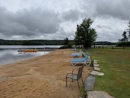 私家海滩、白沙、沙滩椅、沙滩毛巾