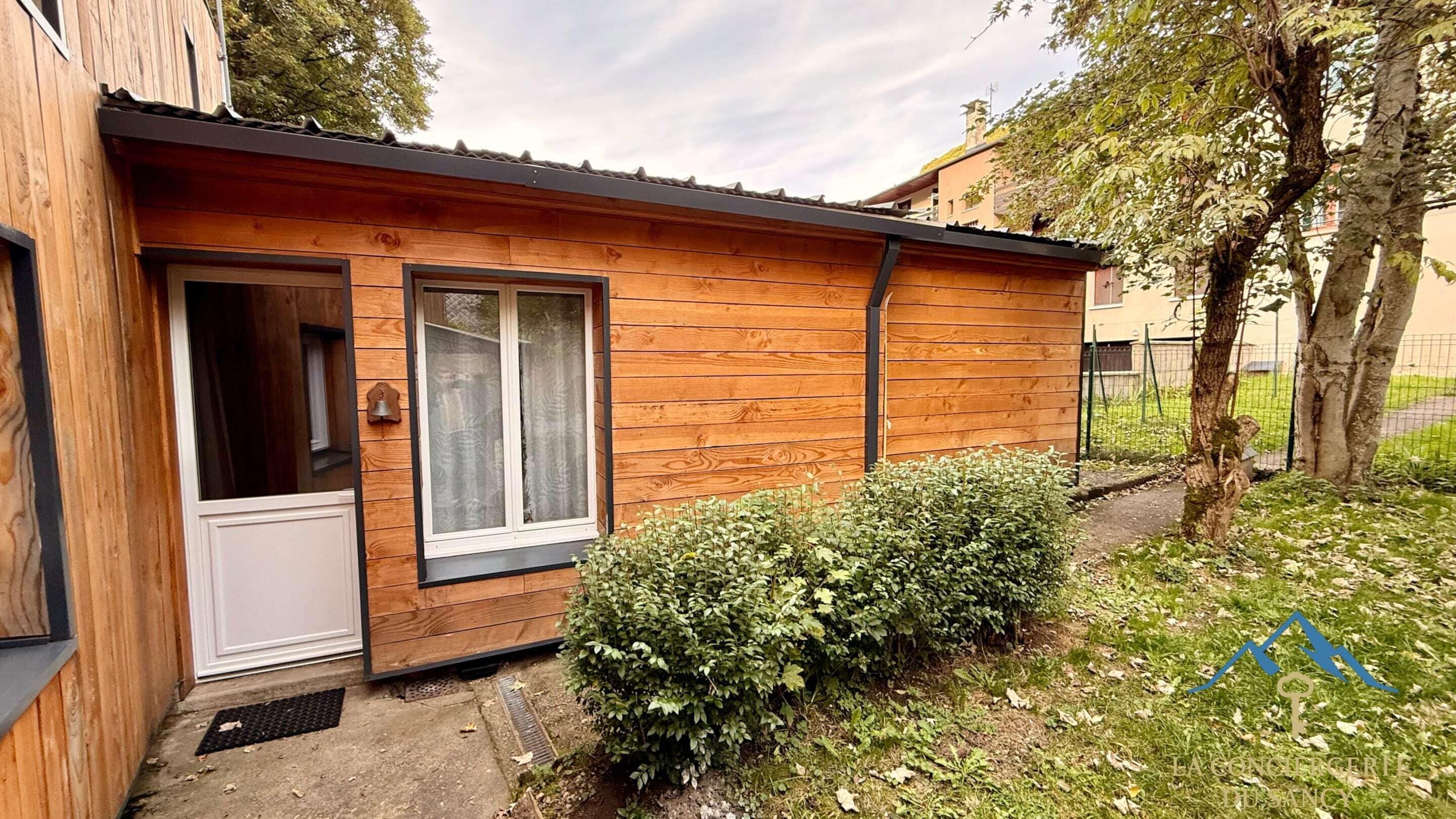 Apartemen | Detail eksterior