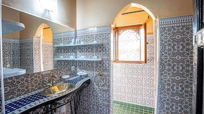 Photo non classée, 5 sur 36, bouton