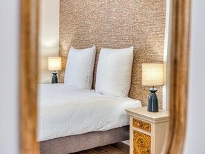 4 Schlafzimmer, Bügeleisen/Bügelbrett, Reisekinderbett, WLAN