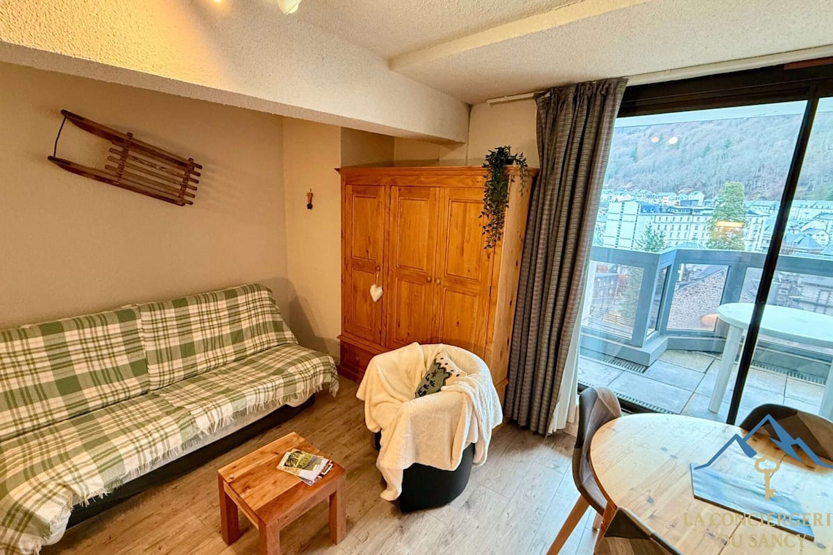 Apartment | Living area