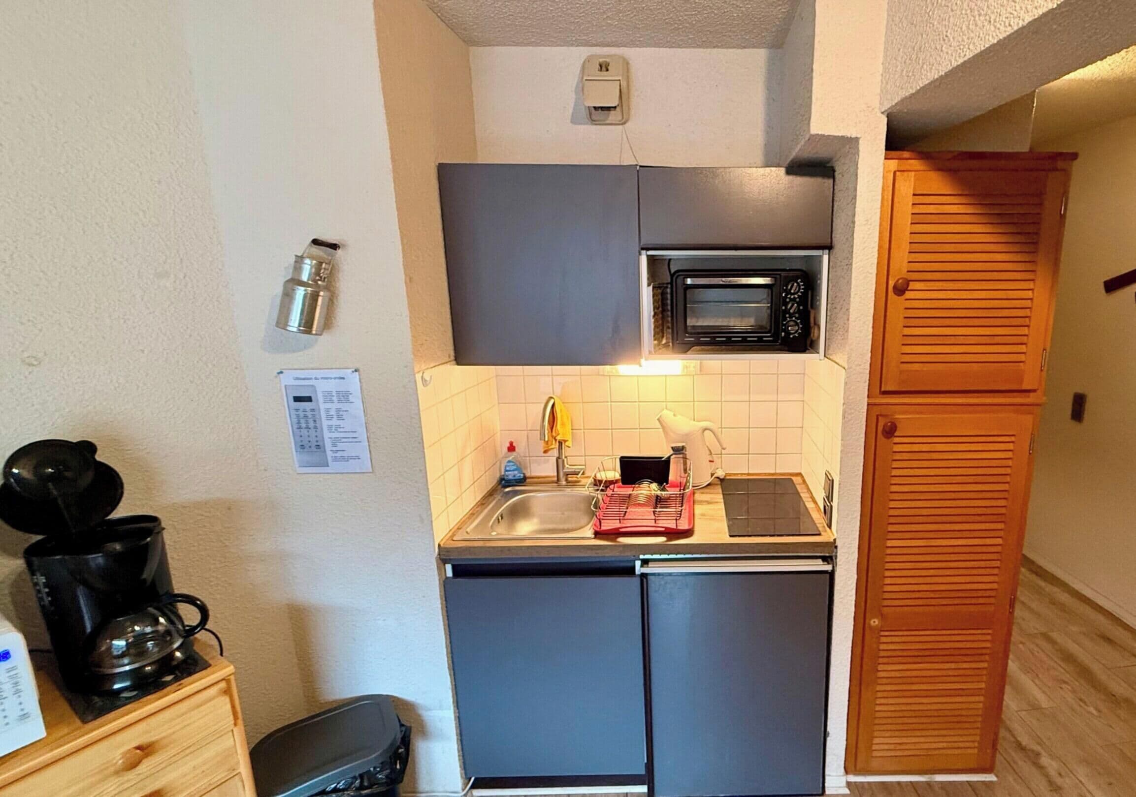 Apartment | Private kitchen | Highchair