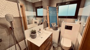 Bathroom - Holiday Home With Jacuzzi, for 5 People (Wladyslawowo)