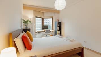 3 habitaciones, tabla de planchar con plancha y wifi gratis