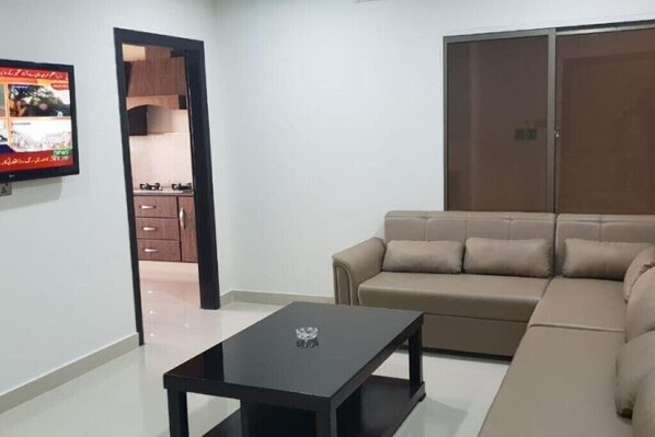 Living area - Faizi apartment pizza shop  (Faisalabad)
