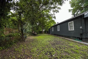 Uklassifisert bilde, 3 av 12, knapp