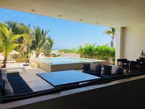 Outdoor dining - NEW beachfront home with Chef included (Progreso)