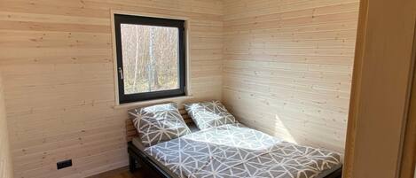 House | 2 bedrooms, individually furnished