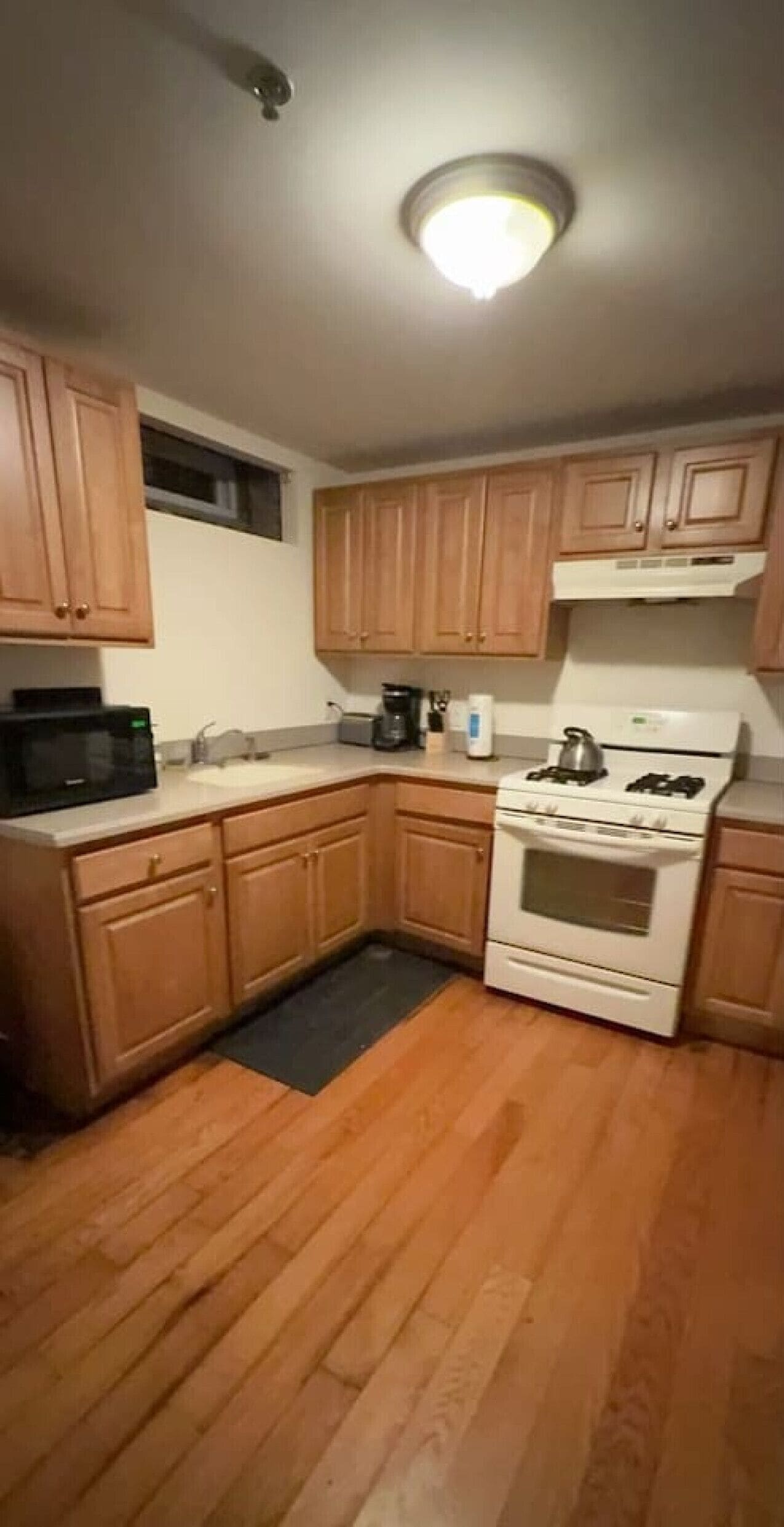 Microwave, oven, stovetop, coffee/tea maker