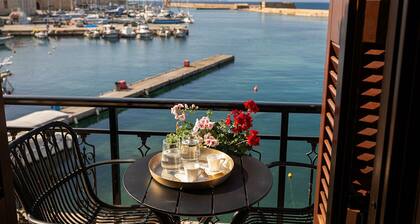 3 Sails - 2BR on Venetian Harbour