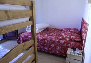 Căn hộ | 1 phòng ngủ, bàn ủi/dụng cụ ủi quần áo