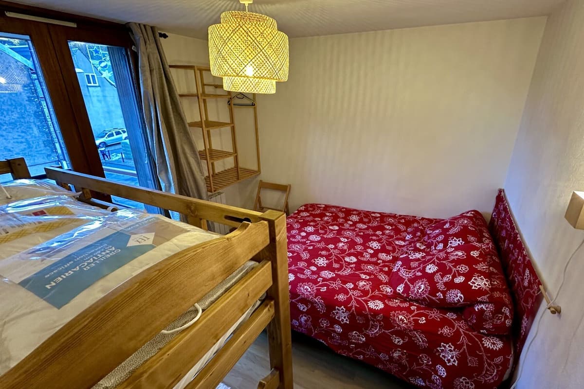 Căn hộ | 1 phòng ngủ, bàn ủi/dụng cụ ủi quần áo