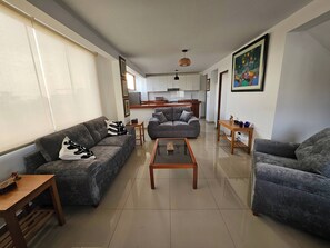 Room, 1 Bedroom, Smoking, Patio | Living room