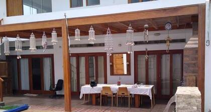 Room-surfers Paradise - Casa Caro MBI