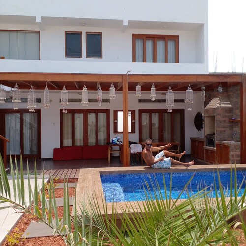 Room-surfers Paradise - Casa Caro MBI