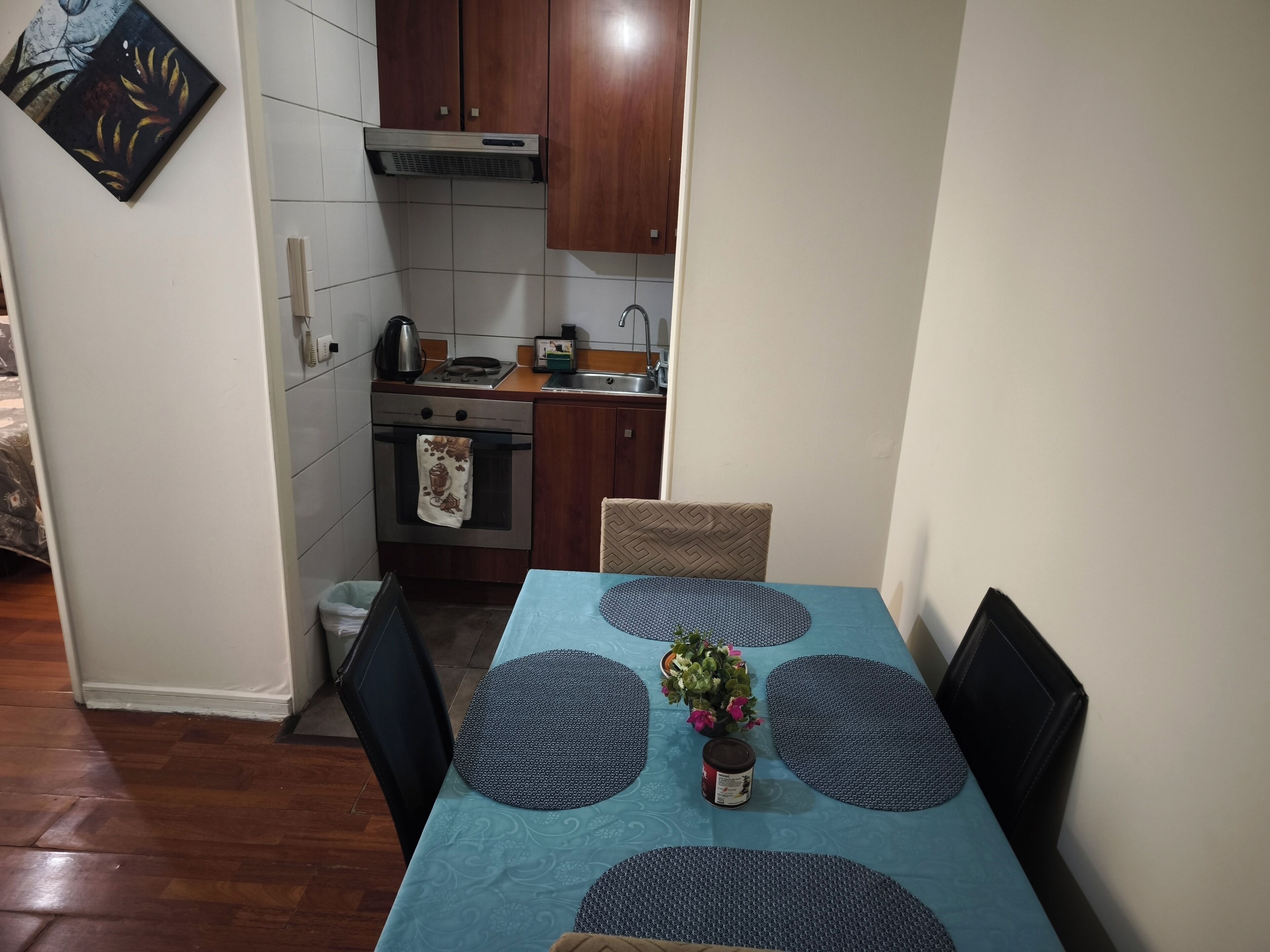 Basic Apartment, Balcony, Courtyard View | Dining