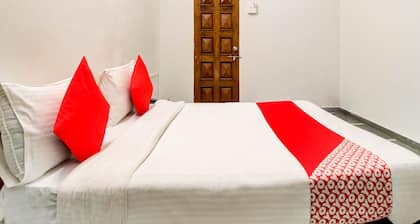 Collection O Nashik Bus Station