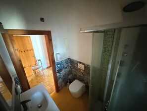Towels, soap, toilet paper