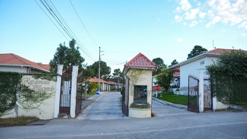 Villa Iglesias celaque