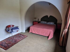 2 soverom, wi-fi og sengetøy