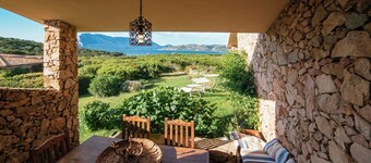 Private beaches and mooring at 150m transfer to the islands spectacular sea view