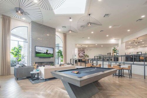 Stylish Getaway | Pool, Spa & Relaxing Balcony