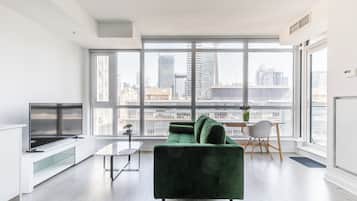 Basic Studio, City View