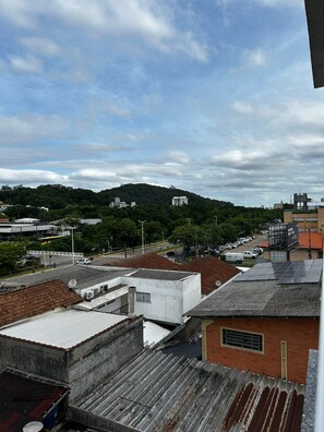 Comfort Apartment, Balcony, City View - AP ENCANTADOR 1 QUARTO PX. DO CAU HANSEN (Joinville)