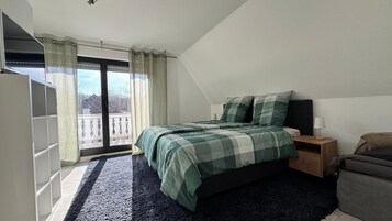 House | 2 bedrooms, individually furnished