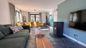House | Living room - Holiday Home - Detached in Olsberg-bruchhausen (Olsberg)