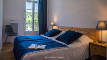 Rumah | 5 kamar tidur dan setrika/meja setrika