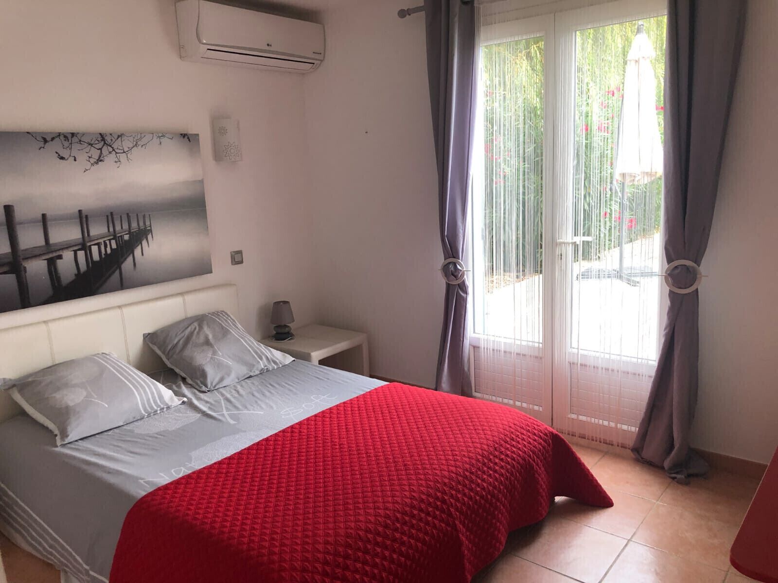 Bügeleisen/Bügelbrett, kostenloses WLAN, Bettwäsche