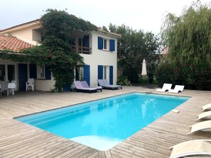 A heated pool - Vardiola by Pinarello Villa Services (Sainte-Lucie de Porto-Vecchio)