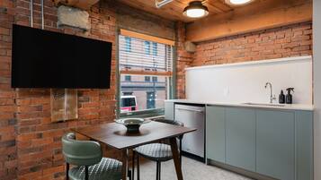 Studio (non-pet-friendly) | Accès au Wi-Fi (inclus)