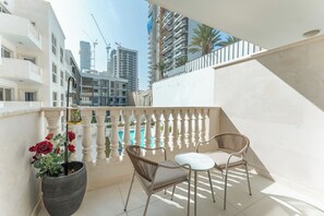 Exclusive Apartment, 1 King Bed, Air conditioning, Pool View | Balcony - PVH - Mayas Geneva - 1BR Plus Maids Room (Dubai)