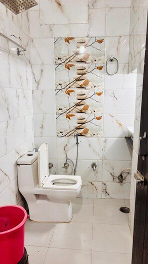 Unclassified image, 5 of 6, button - V4Y Hotel (Rishikesh)