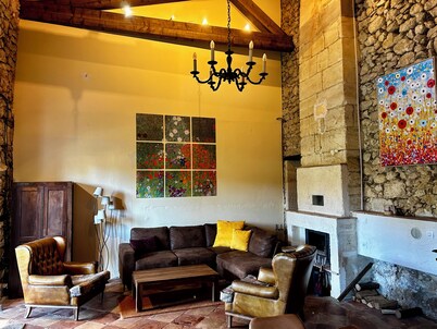 Fabulous chalet in welcoming Pujols with pool for your getaway