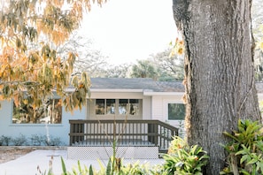 Exterior detail - Fully Renovated 4BR/2BA • 5 Min to Beach • Modern Coastal Retreat (Sebastian)