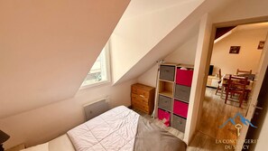Apartment | 1 bedroom, iron/ironing board - Rustic Nook by the Riverside Path (Mont-Dore)