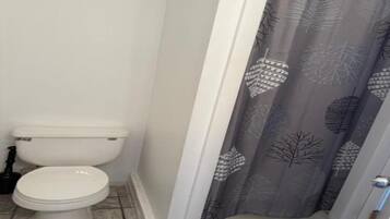 Shower, towels, soap, shampoo