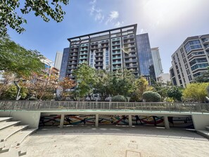 Exterior - PVH - Kensington Waters - Park Front 1BR (Dubai)