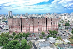 Exterior - Panoramic City Skyline Penthouse Views of Ocean and Bay (San Juan)