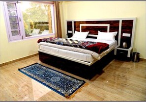 Familien-Ferienhaus, 4 Schlafzimmer, eigenes Bad, Gartenblick