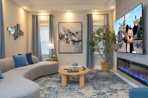 Télévision, cheminée, jeux vidéo, espaces bureaux