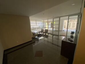 Interior - Apartment 68m² | 3 bedrooms (1 suite) | Furnished | 2 parking spaces | Balcony and service area (São Paulo)