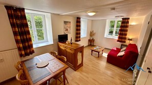 Living room - La Rive Gambetta La Bourboule 4 Pers (La Bourboule)