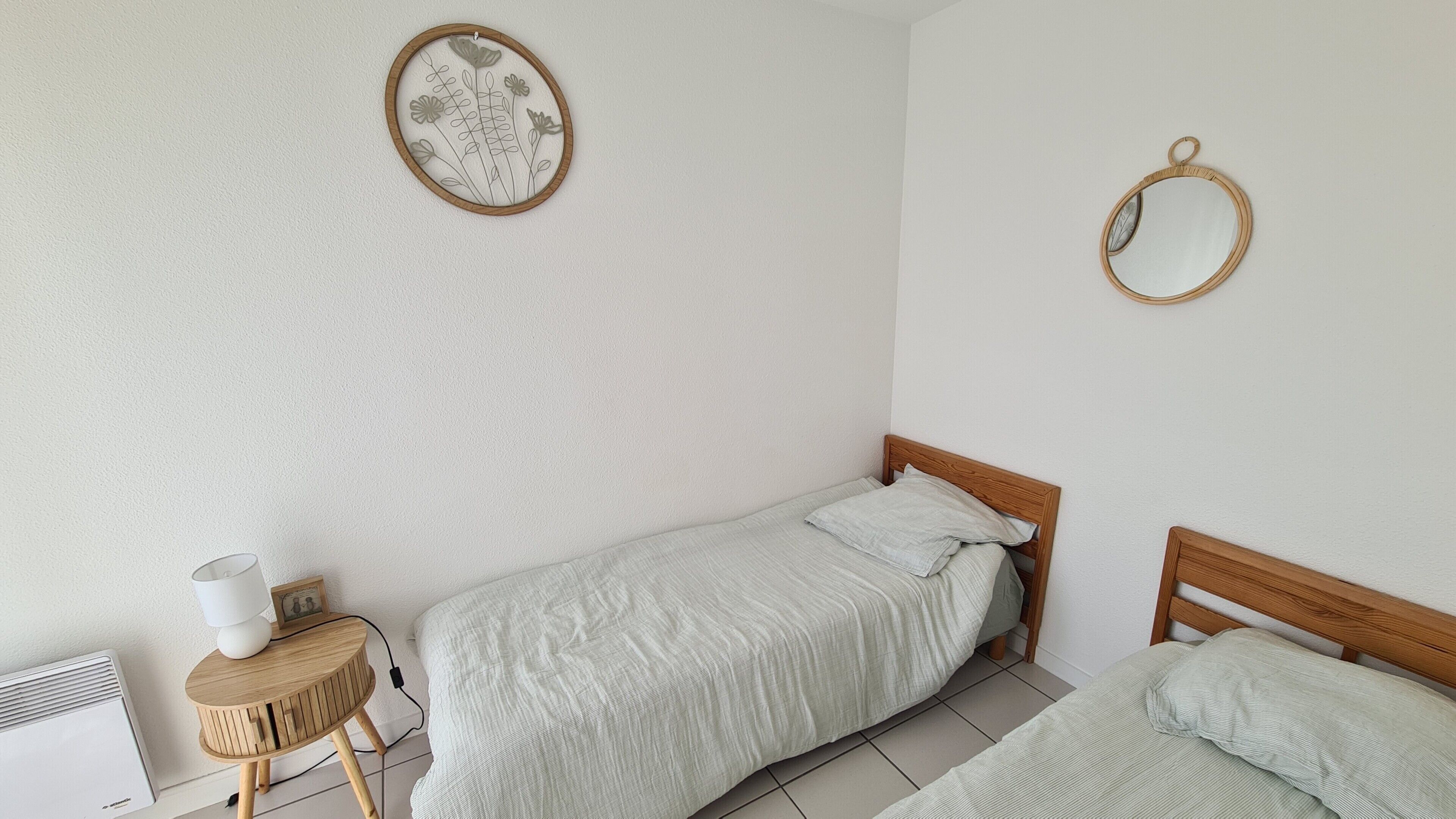 Iron/ironing board